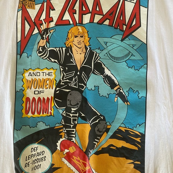 Def Leppard t-shirt And the Women of Doom Men’s size L - Picture 4 of 5